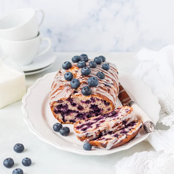 Blueberry and Oat Loaf Cake — Stock Photo, Image