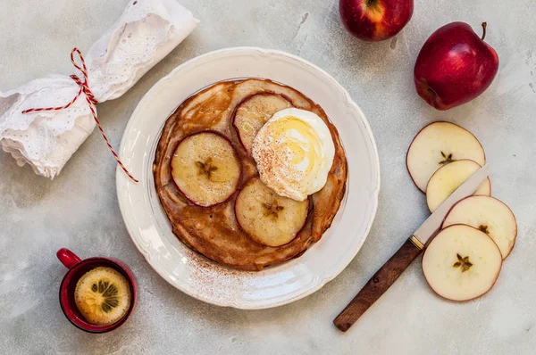 Apfelpfannkuchen — Stockfoto