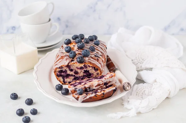 Blueberry and Oat Loaf Cake — Stock Photo, Image