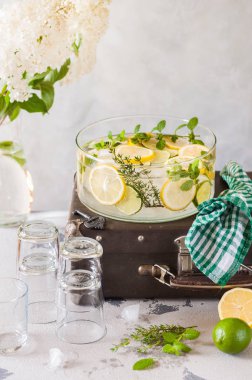 Narenciye ve Ot Limonata 