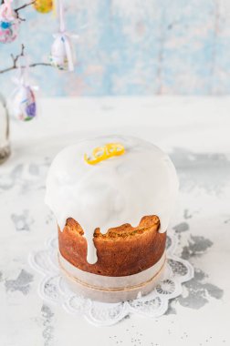 Kulich, Rus Paskalya Ekmeği 