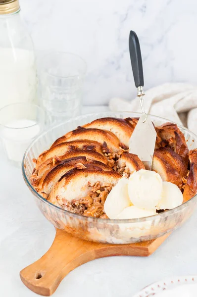 Pan de nuez y pudín de mantequilla — Foto de Stock