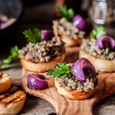 Tostlarda Mantar Yayılımı