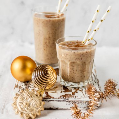 Tarçın ile Noel Tarihi Milkshake