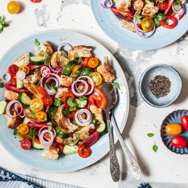 Panzanella, İtalyan Ekmek Salatası