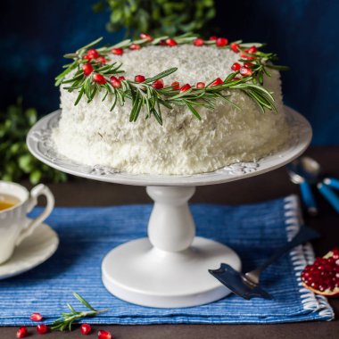 Cristmas Hindistan Cevizli Kek