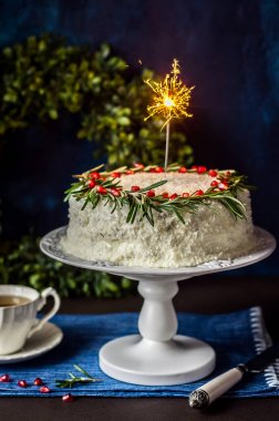 Bir Sparkler ile Cristmas Hindistan Cevizi Kek