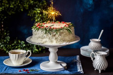 Bir Sparkler ile Cristmas Hindistan Cevizi Kek