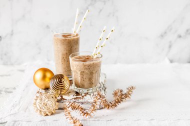 Tarçın ile Noel Tarihi Milkshake