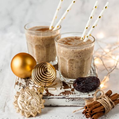 Tarçın ile Noel Tarihi Milkshake