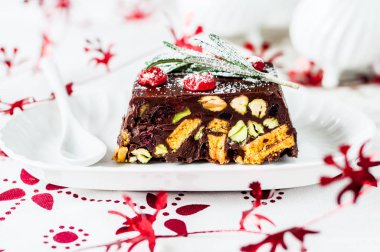 Noel Çikolatamozaik Kek