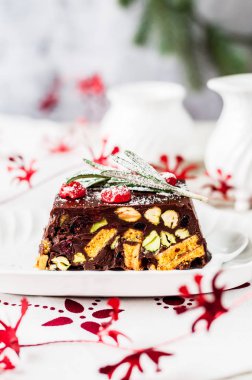 Noel Çikolatamozaik Kek