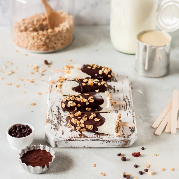 Ice Cream Coated with Chocolate — Stock Photo, Image