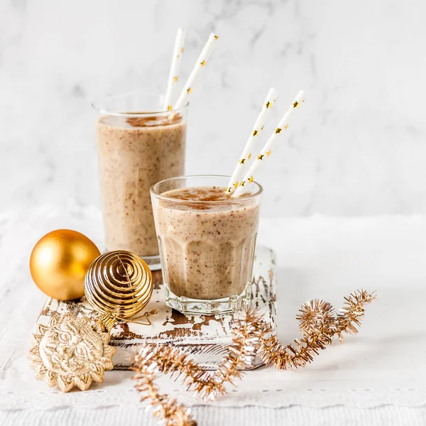 Christmas Date Milkshake with Cinnamon — Stock Photo, Image