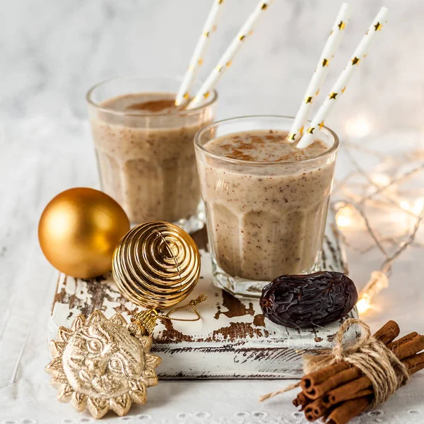 Christmas Date Milkshake with Cinnamon — Stock Photo, Image