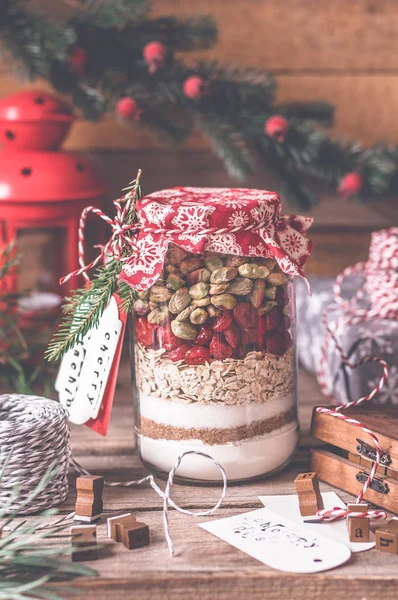 Mix di biscotti natalizi in un barattolo — Foto Stock