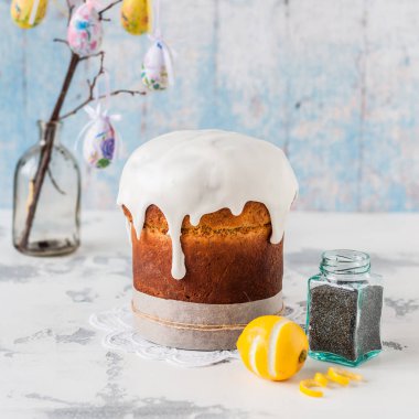 Kulich, Rus Paskalya Ekmeği 