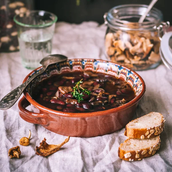 Wild Mushroom and Kidney Bean Soup — Stock Photo, Image