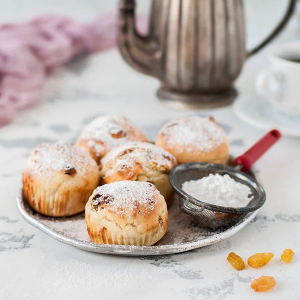 Pequenos Muffins de Sultana — Fotografia de Stock