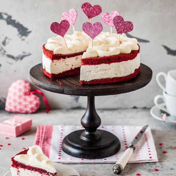 Sliced Red Velvet Cheesecake — Stock Photo, Image