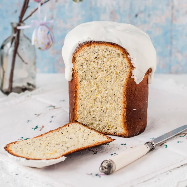 Kulich, Russian Easter Bread — Stock Photo, Image