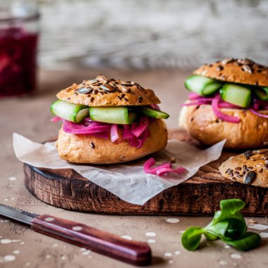 doldurulmuş ekmek ruloları