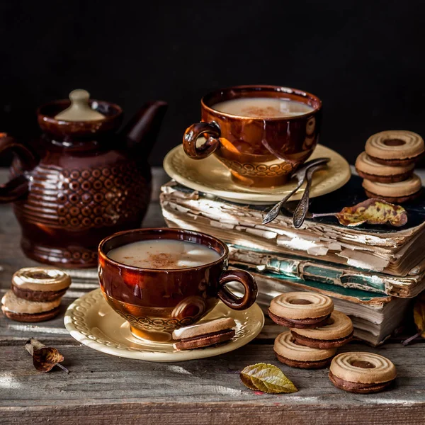 Čaj a sušenky, pád nálady — Stock fotografie