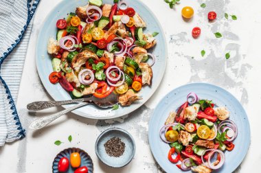Panzanella, İtalyan Ekmek Salatası