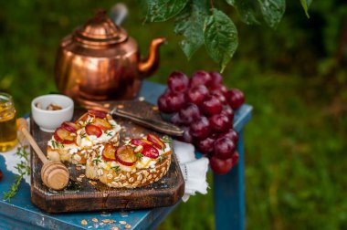 Üzüm Bruschetta Kahvaltı için Servis