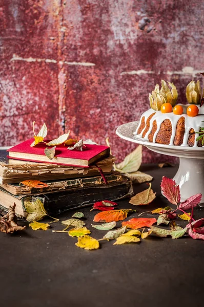 Gâteau Bundt à la banane de récolte d'automne — Photo