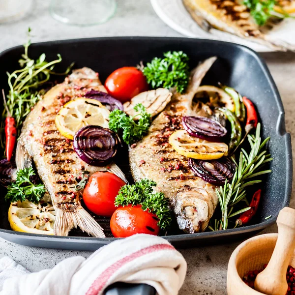 Grilled Skimmer Breams Vegetables Herbs Square — Stock Photo, Image