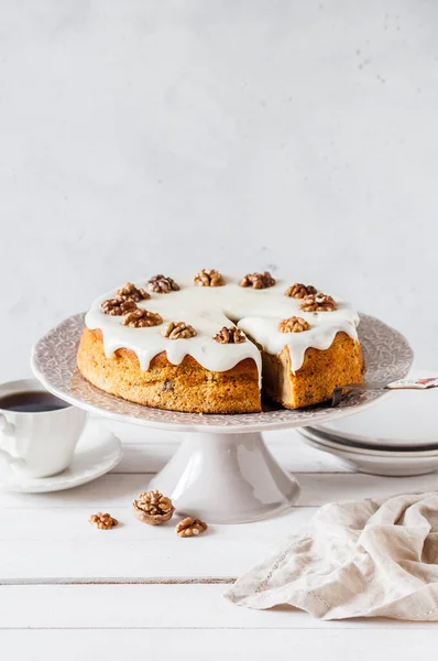 Skivad Pumpa Tårta Med Valnötter Och Grädde Ost Glasyr Kopiera — Stockfoto