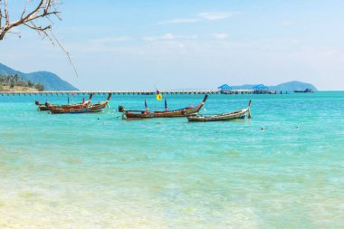 Tayland, Phuket Adası - 2017 20 Aralık: Andaman Denizi ile tra