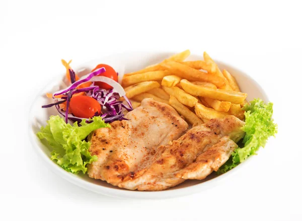 Izgara tavuk göğsü biftek taze sebze ve Fransız fr