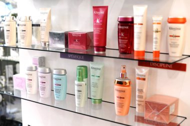 profesyonel makyaj loreal kerastase. Fransız lüks kozmetik vücut, yüz ve saç bakımı için