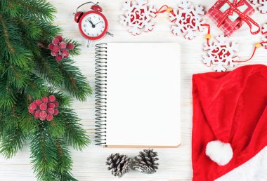 Noel ve yeni yıl arka plan. üstten görünüm, düz yatıyordu.