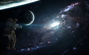 Mavi galaxy, astronot ve derin uzayda exoplanets. Soyut bilim kurgu. Görüntü unsurları Nasa tarafından döşenmiş
