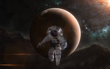 Mars'ın arka planında astronot. Kızıl Gezegen, Güneş Sistemi. Bilim kurgu sanatı. Görüntünün elemanları Nasa tarafından döşenmiştir