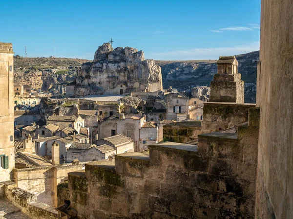 Cityscape de Matera, cidade histórica construída sobre as pedras — Fotografia de Stock