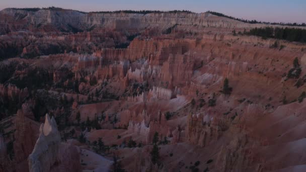 Timelapse av sol uppgången i Bryce Canyon National Park, Utah, USA, 4k Royaltyfri Stockfilm