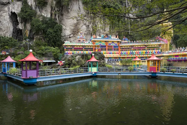 New Iconic Look Colorful Batu Caves Temple Become New Attraction – stockfoto