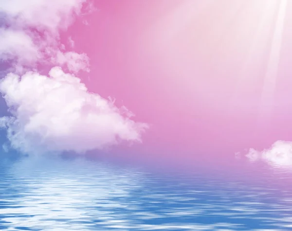 Arka plan bulanık. Mavi gökyüzü ve beyaz kabarık bulutlar. — Stok fotoğraf