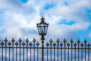 Fenerle, Viyana Hofburg karmaşık mimarisinde tarihsel çit