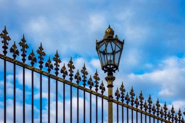 Fenerle, Viyana Hofburg karmaşık mimarisinde tarihsel çit