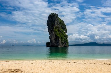 Poda Adası'nda Krabi Tayland, deniz ve kaya oluşumu, yatay