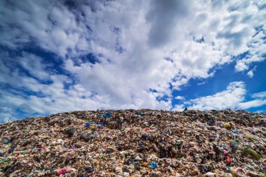 Doğa ve bulutlar doğal afet ile manzara