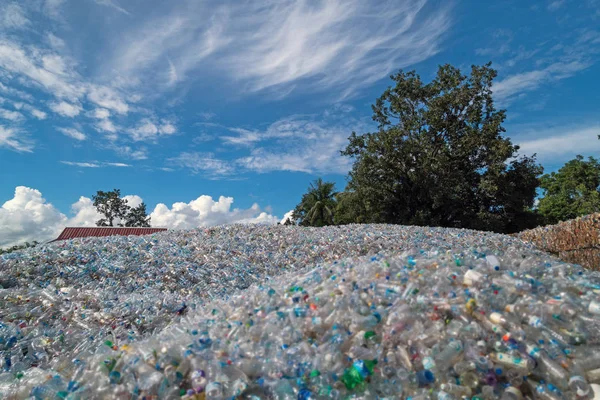 September 2018 Einlagerung Gebrauchter Plastikflaschen Zum Recycling Plastikflaschen Werden Gesammelt — Stockfoto