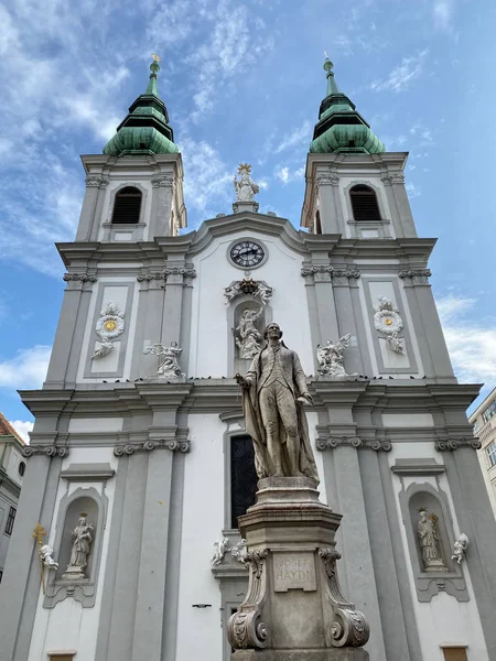 Iglesia de Mariahilf en Viena — Foto de Stock