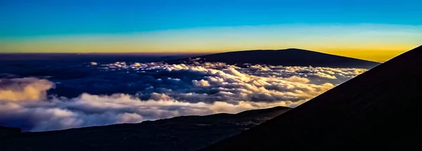 Puesta Sol Cumbre Mauna Kea Isla Grande Hawaii —  Fotos de Stock