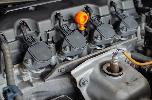 Araba motoru ile ilgili ayrıntılar